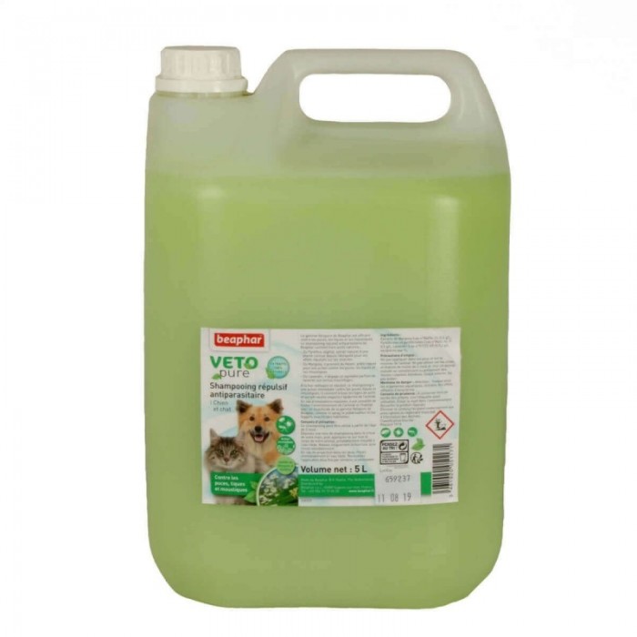 SHAMPOOING VETOPURE ANTIPARASITAIRE 5L - CHIEN et CHAT BEAPHAR - Animalook Ile Réunion avec livraison 974